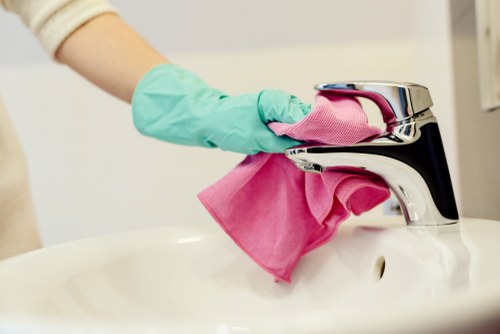 Transparent carpet cleaning rates for E8 homes and flats